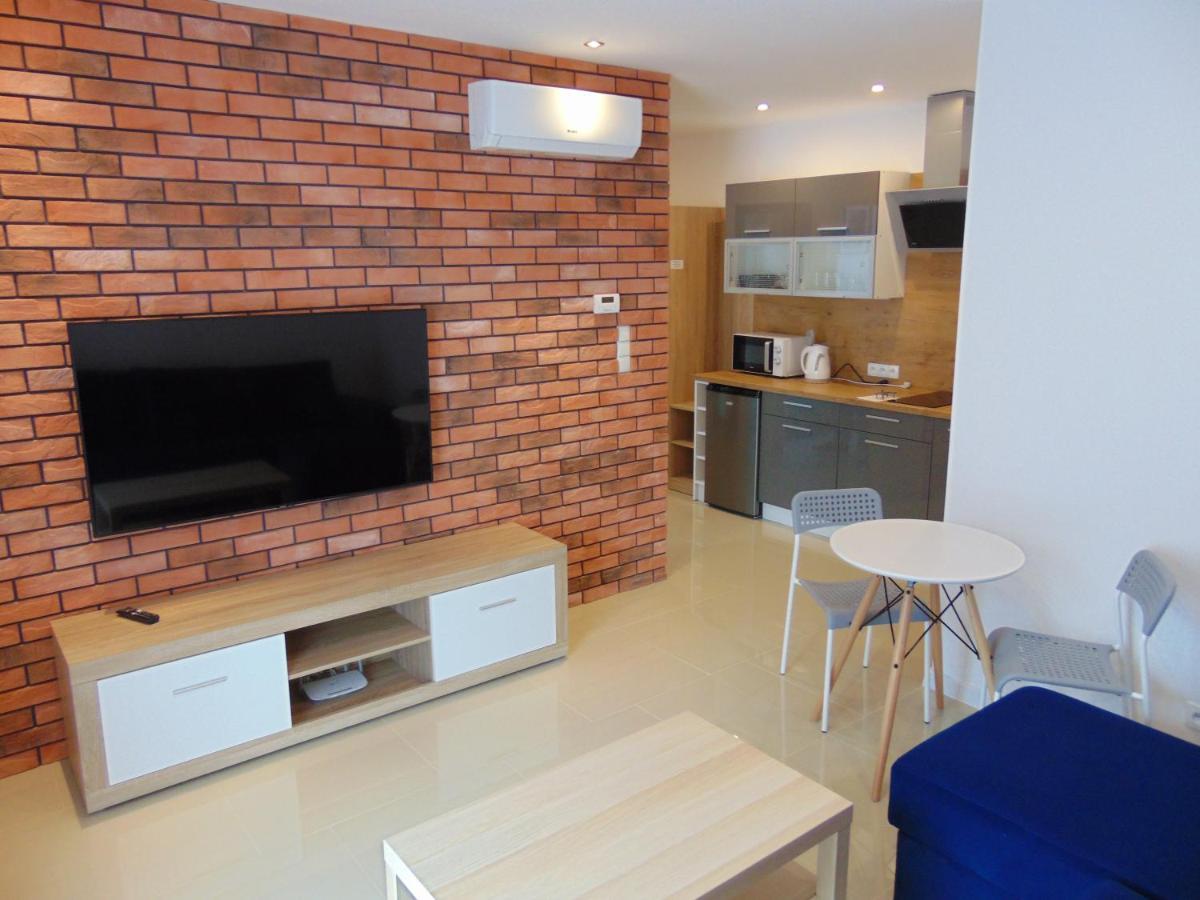 Apartamenty Monik Świętochłowice Chambre photo